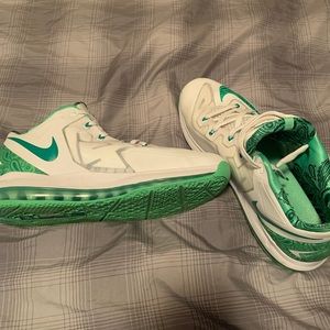 Lebron 11’s Easter Edition